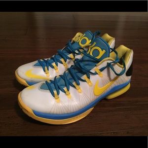 KD v (10) low Size 10.5